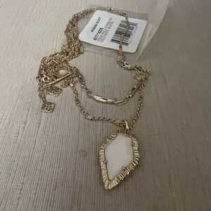 Kendra Scott Tessa multi-strand Pendant necklace in white mother of pearl